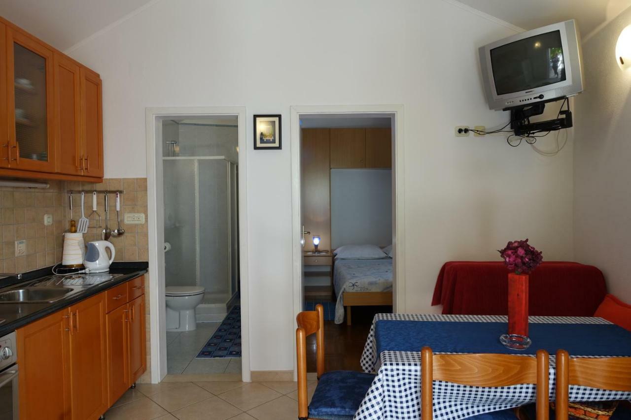 Apartments Ivic Bol Cameră foto